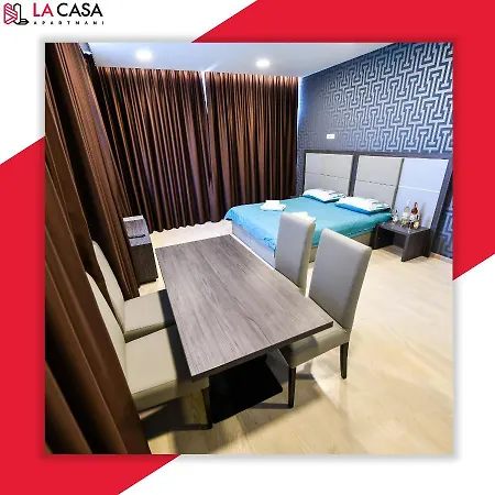 La Casa *